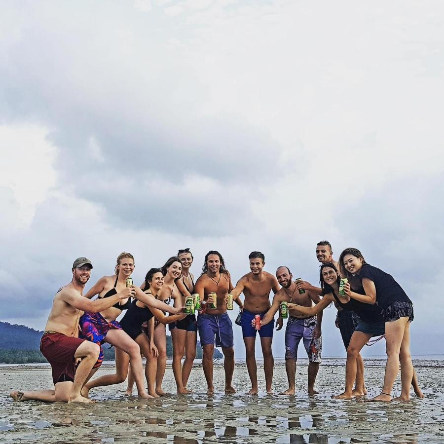 Ao Nang Sleeper Hostel מראה חיצוני תמונה