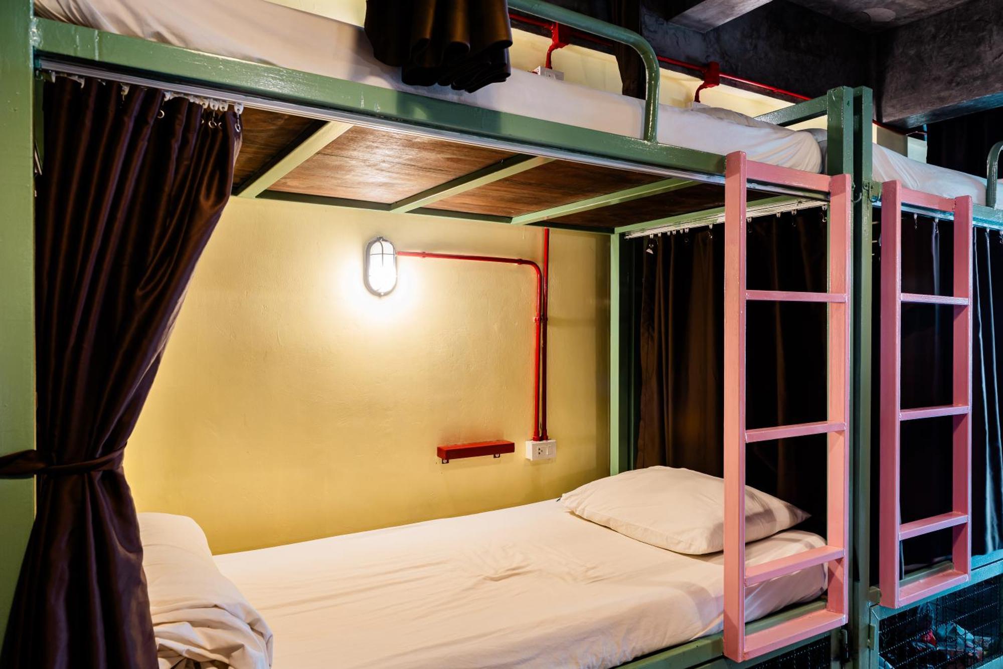 Ao Nang Sleeper Hostel מראה חיצוני תמונה