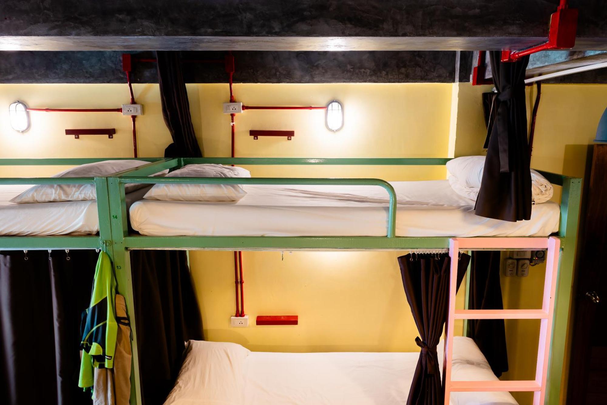 Ao Nang Sleeper Hostel מראה חיצוני תמונה