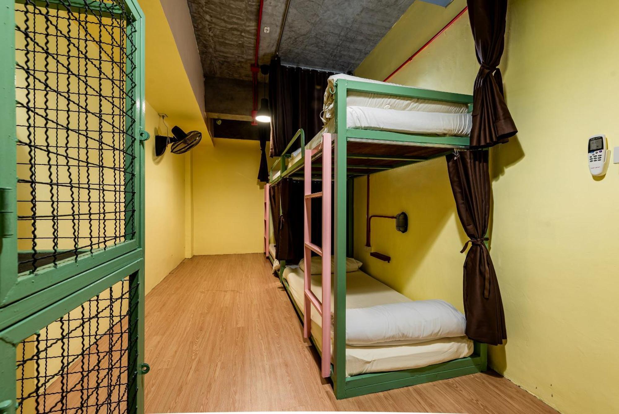 Ao Nang Sleeper Hostel מראה חיצוני תמונה