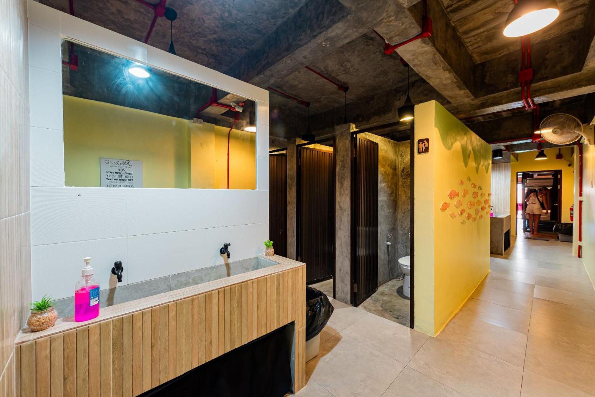 Ao Nang Sleeper Hostel מראה חיצוני תמונה