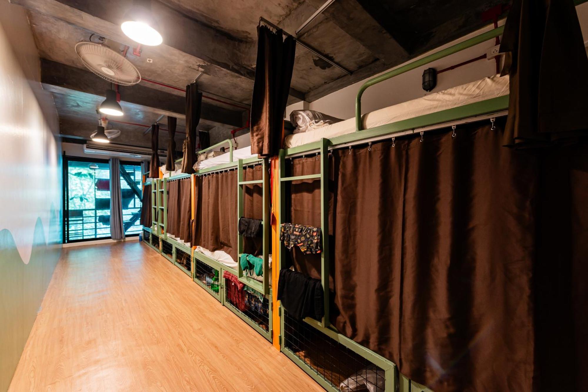 Ao Nang Sleeper Hostel חדר תמונה