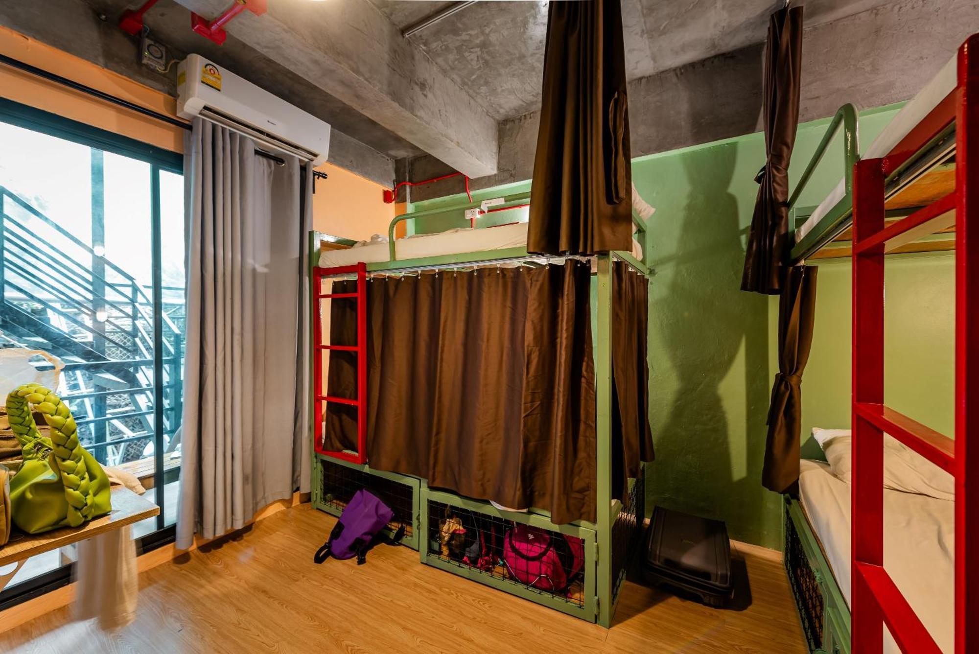 Ao Nang Sleeper Hostel חדר תמונה